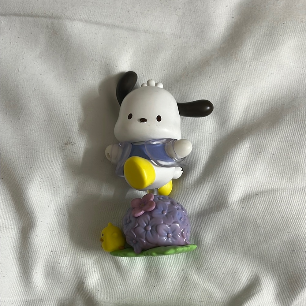 flower pochacco